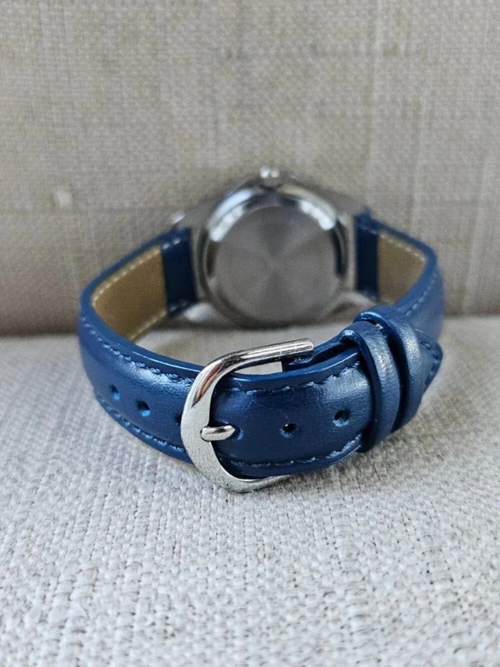Women Wristwatch Blue Genuine Leather Strap Date Calendar Analog Quartz Watch